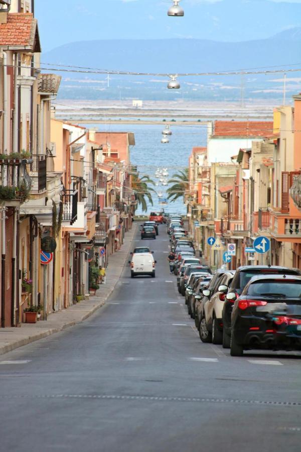 La Conchiglia Apartment Sant'Antioco Luaran gambar
